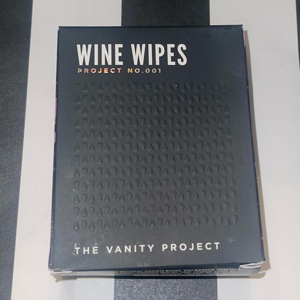 FREE ~ PLEASE READ ~ The Vanity Project Wine Wipes — 12 Count